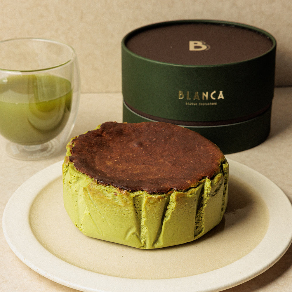 抹茶のバスクチーズケーキ