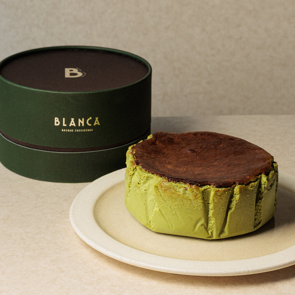 抹茶のバスクチーズケーキ